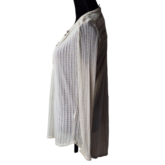 Lucky Brand Size Medium Beige Long Sleeve Textured Henley‎ Pullover Top - Picture 2 of 13